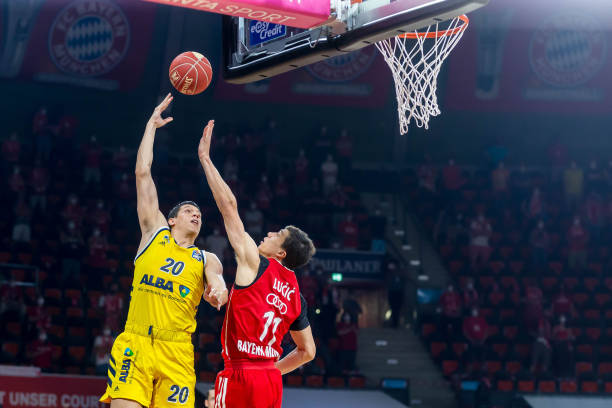 能力俱佳 能力俱佳