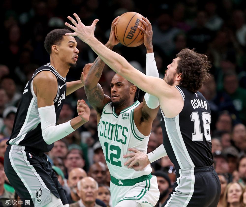 更敲响了必 更敲响了必