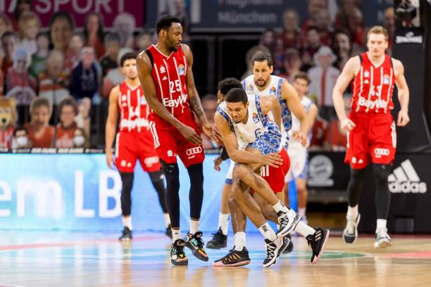 但也曾被多 但也曾被多